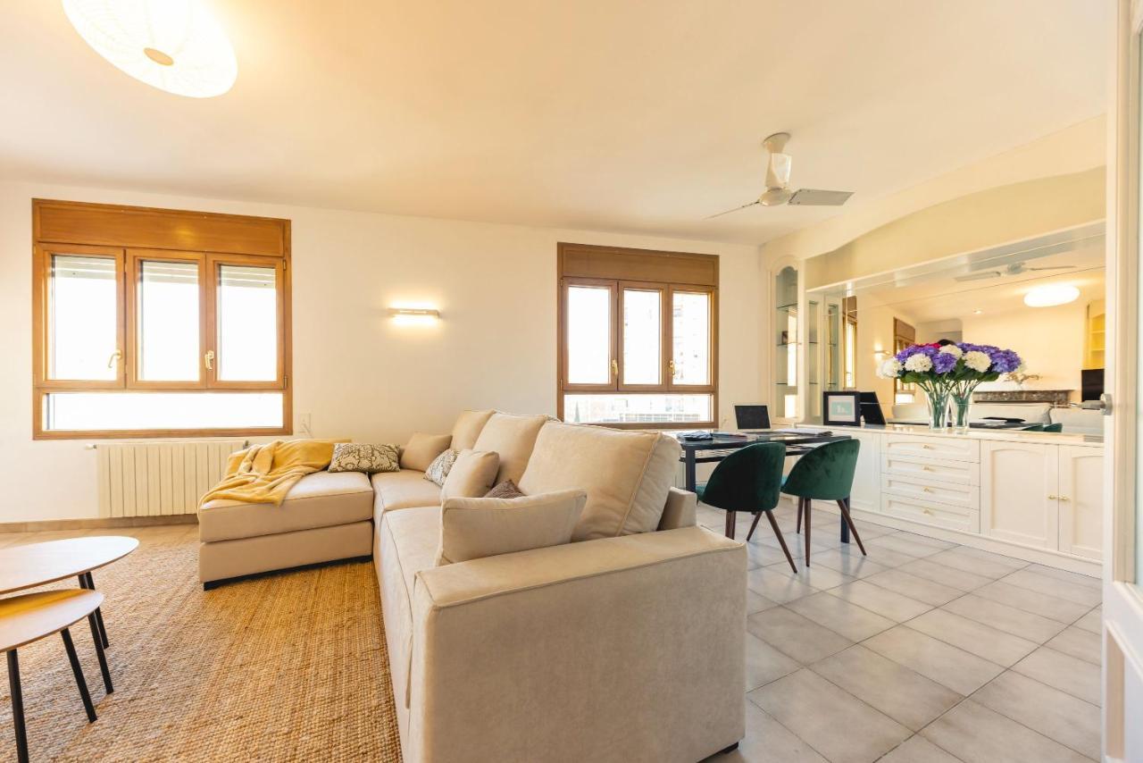 ז'ירונה Bravissimo El Lleo, Bright 4-Bedroom Apartment מראה חיצוני תמונה