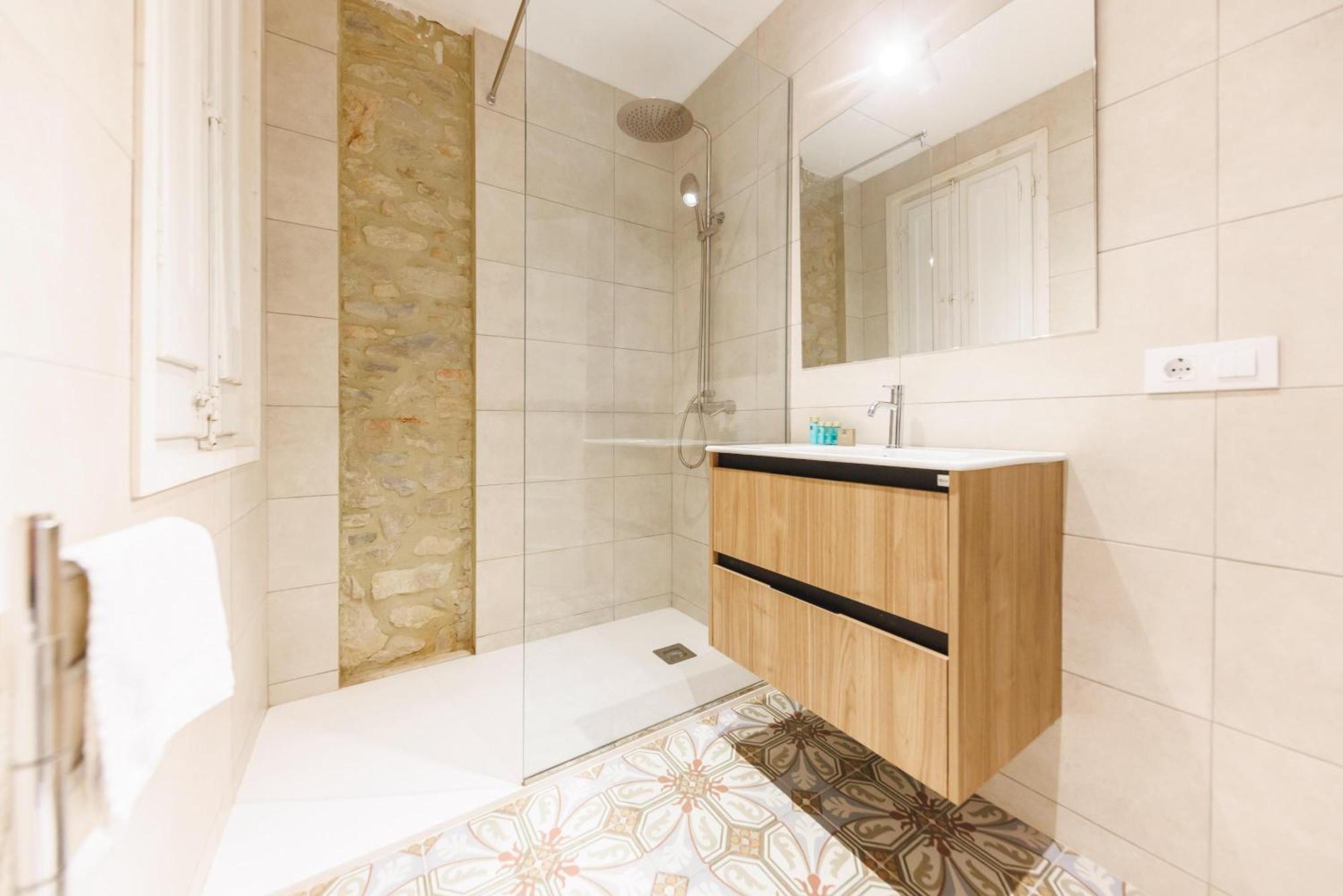 ז'ירונה Bravissimo El Lleo, Bright 4-Bedroom Apartment מראה חיצוני תמונה